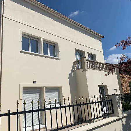 Guest house Tenjin 12 Bondy