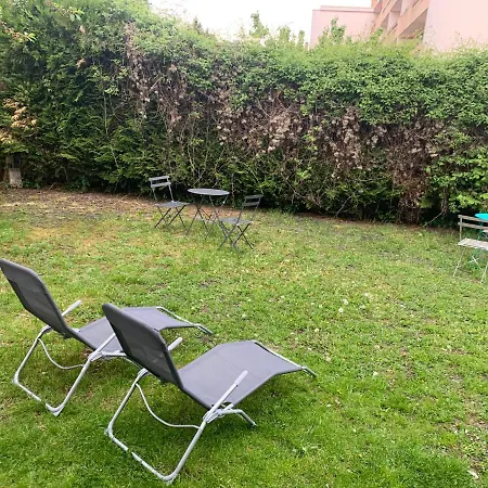 Tenjin 12 Guest house Bondy