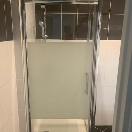 Tenjin 12 Guest house